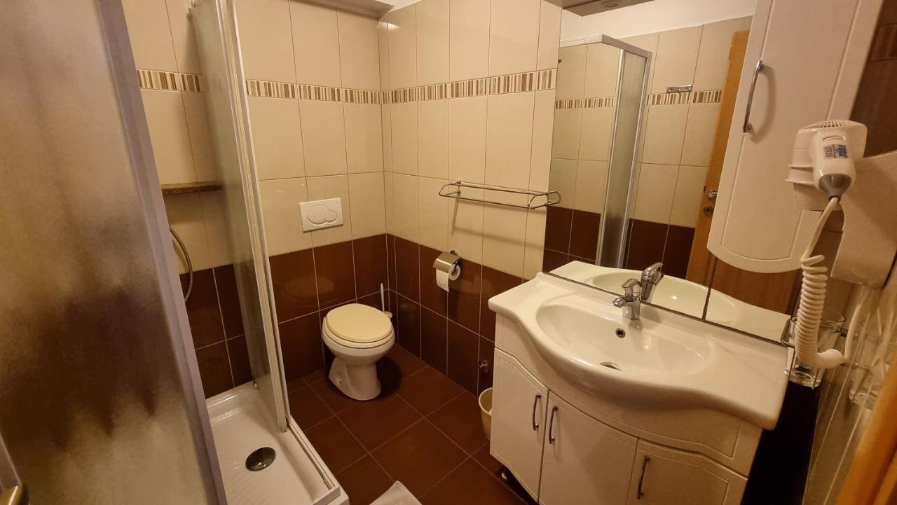 Apartmani Sidro 马林斯卡 外观 照片