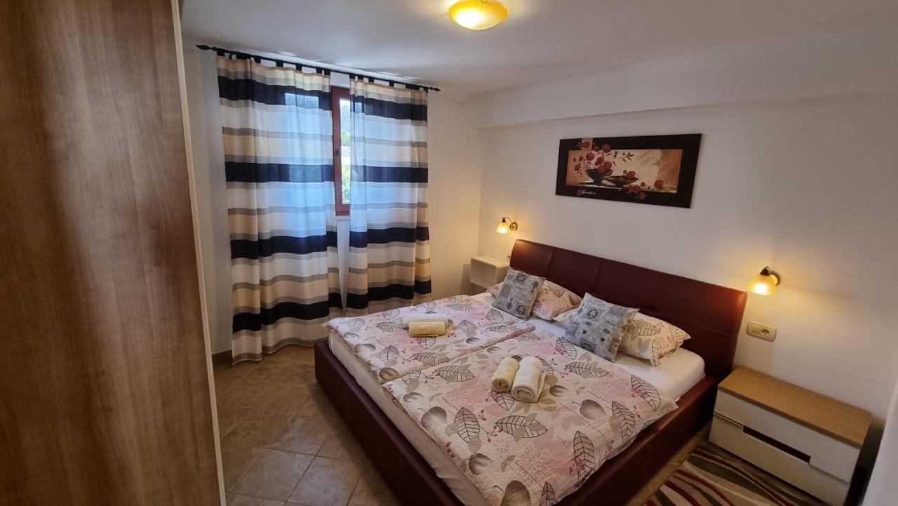 Apartmani Sidro 马林斯卡 外观 照片